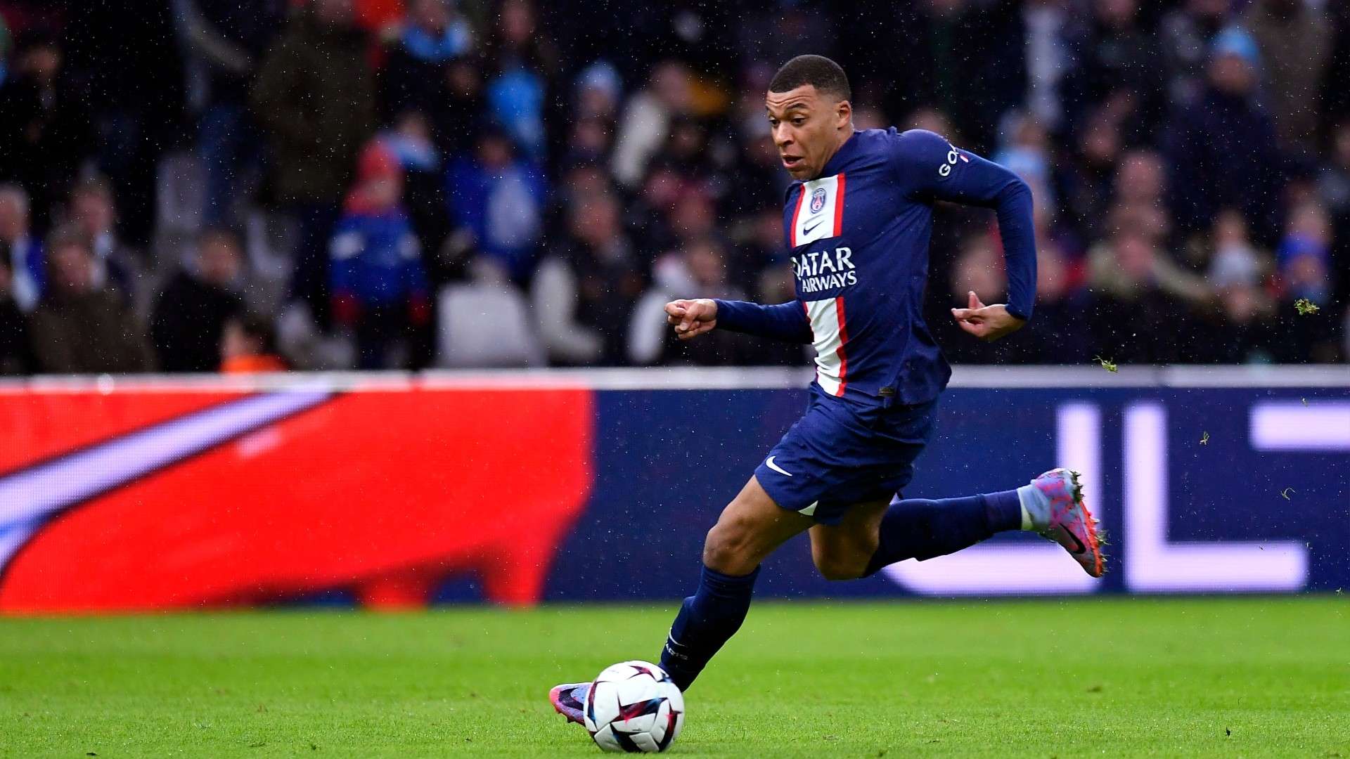 更映射了人 更映射了人